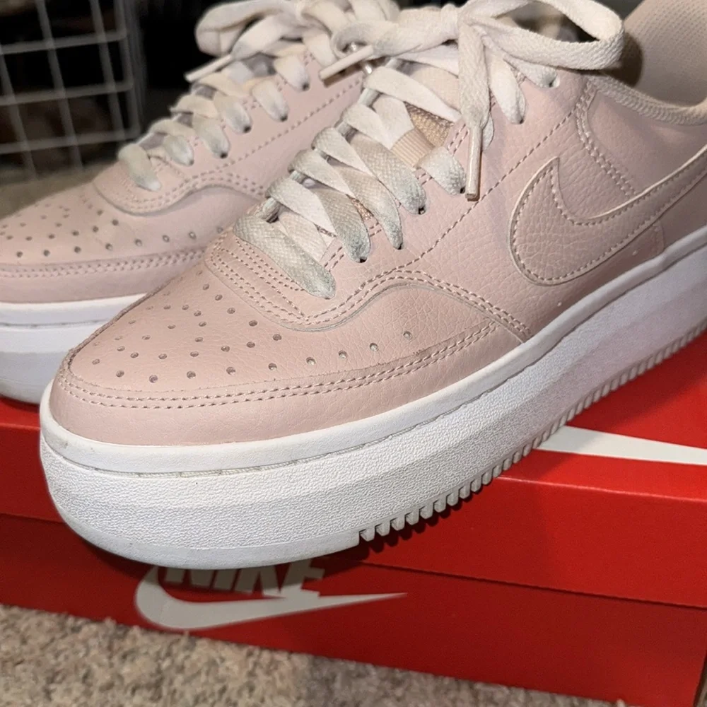 Nike Court Vision Alta Platform Sneaker Pink Oxford Sz 8.5 EUC Box Included - Picture 11 of 14
